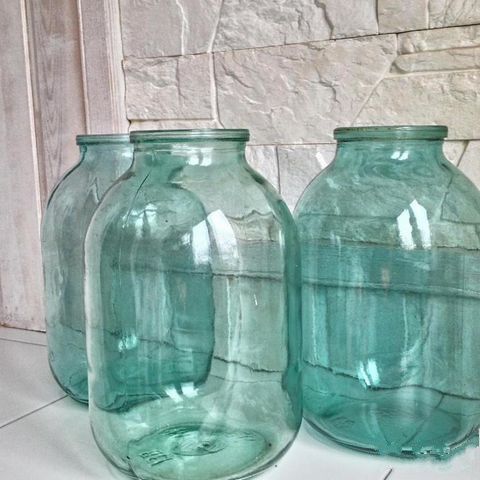 Продам 3 литровые банки