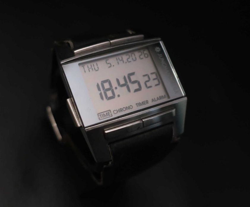 zegarek JUNGHANS Mega 1000 szkło szafir synchronizacja MultiBand DCF stoper z pamięcią okrążeń 50M 5bar 5atm