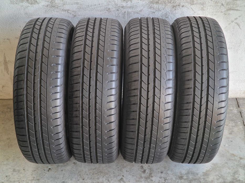 4 Pneus 185/65R15 GOODYEAR Semi Novos