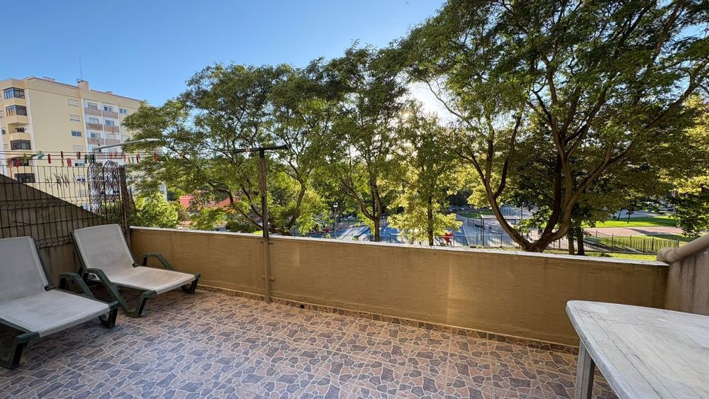 Reservado Apartamento T1 Belas