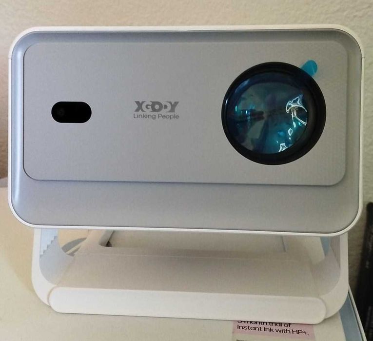 Projetor XGODY Gimbal A6 Pro Android 11 Full HD 1080P WiFi 6 Autofocus