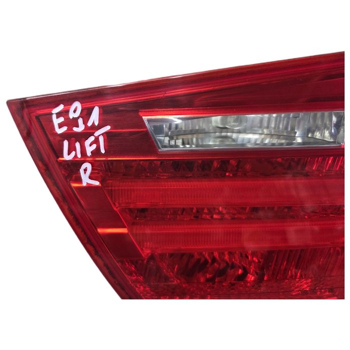 Prawa lampa tylna BMW E91 LCI kombi 7289434 oryginalna lampa w klapę