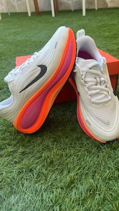 Nike Vomero Plus R.39
