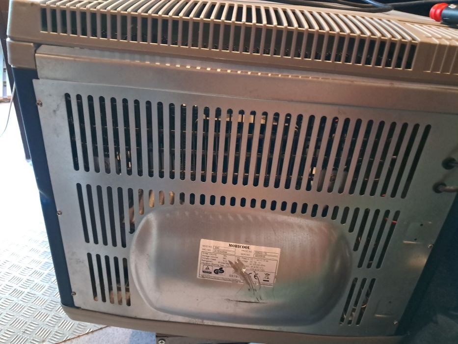2 Arcas/Frigoríficos  40l