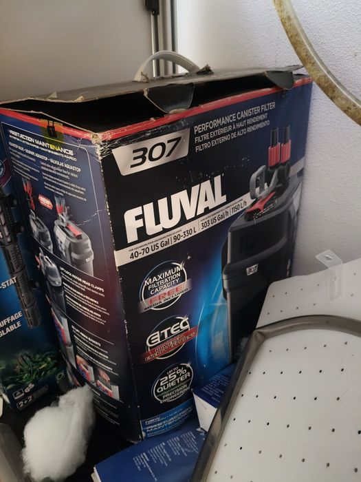 Vendo Aquário com Discus