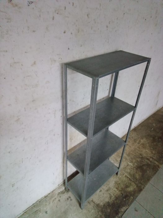 Regał metalowy 140 cm