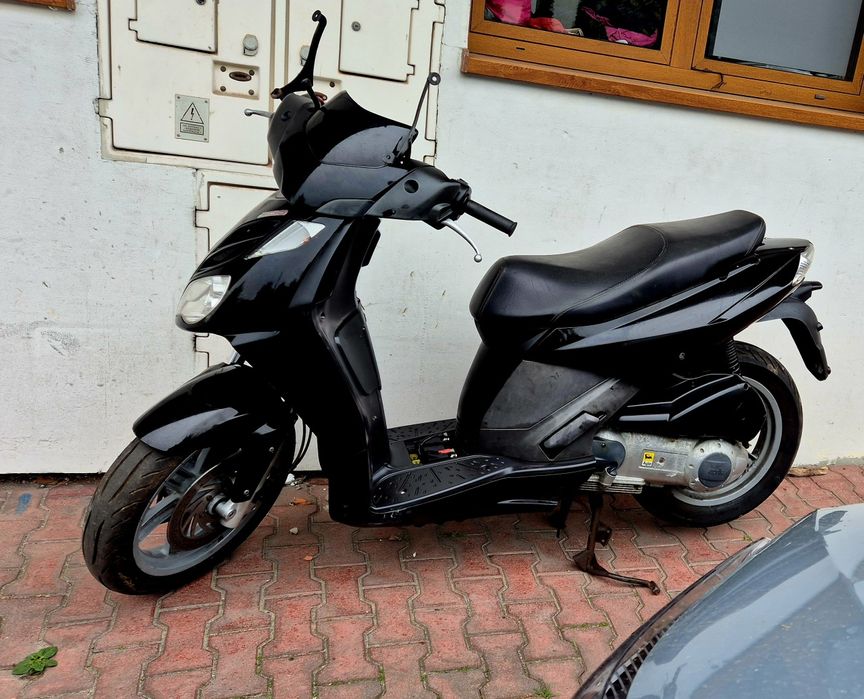 Aprilia sport City cube 300