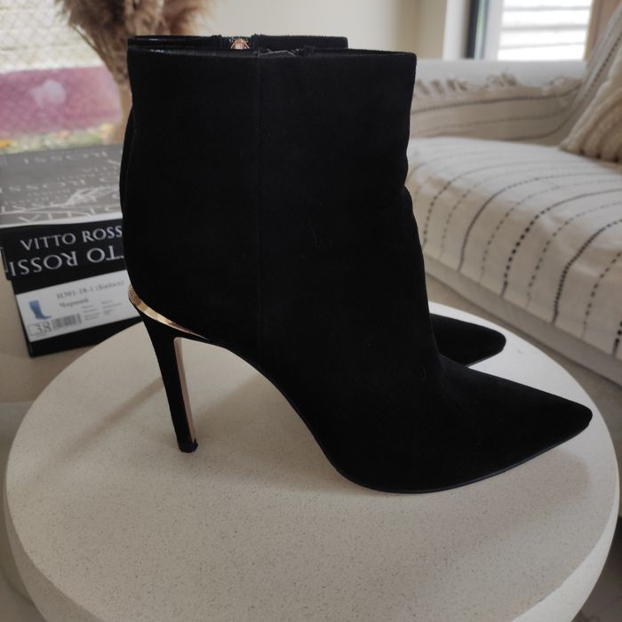 Продам ботильоны