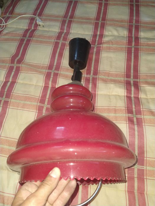 Candeeiro de teto que dá para pôr a várias alturas (extensível)