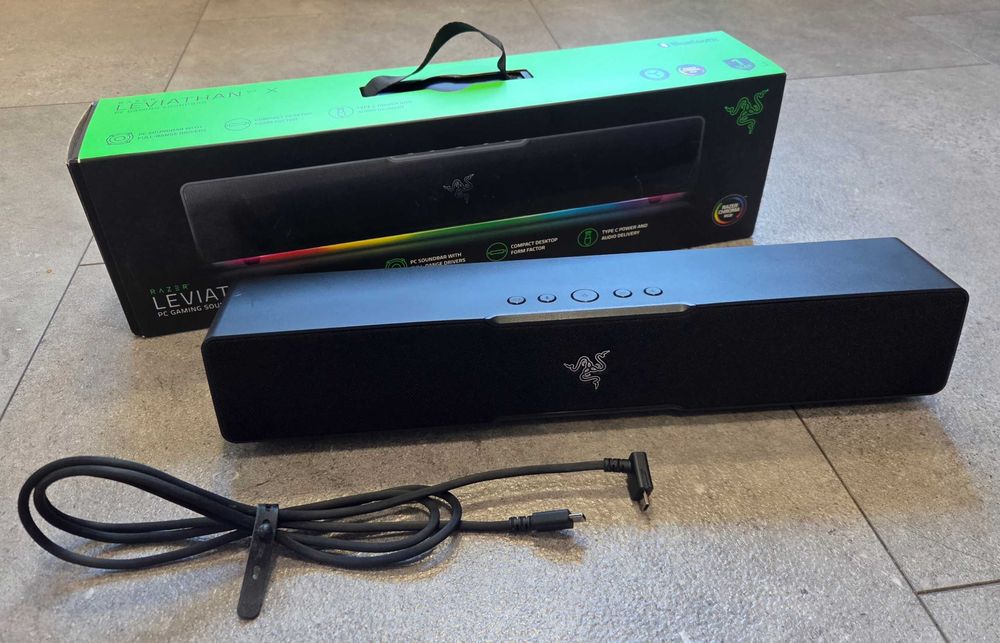Gaming Soundbar Razer Leviathan V2 X