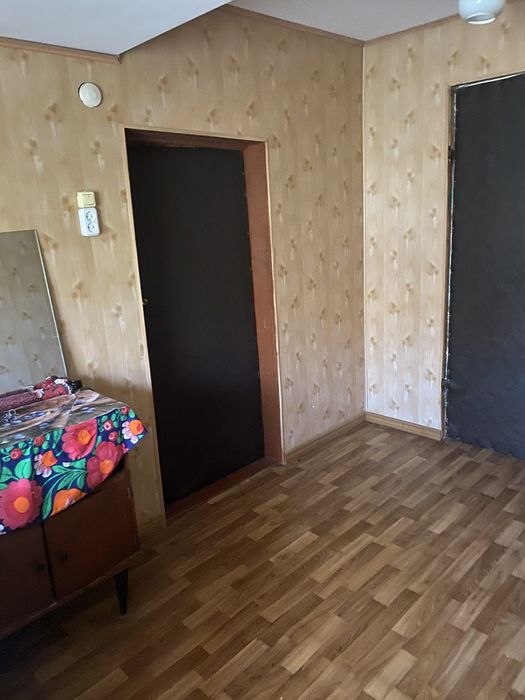 Продається хороший житловий будинок з господарськими спорудами