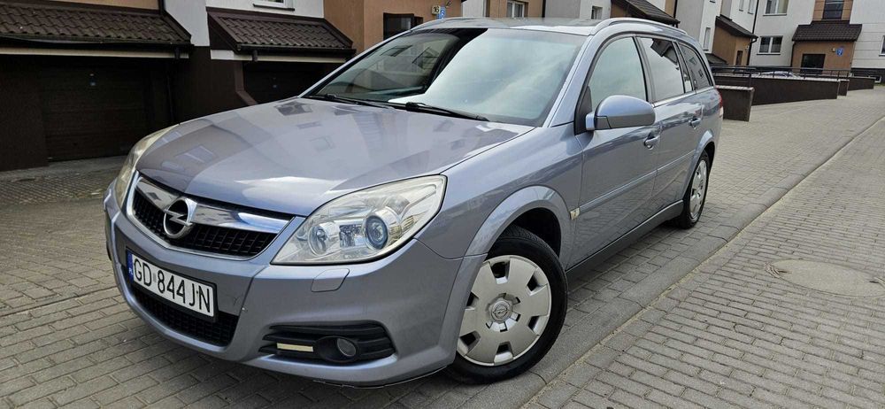 Opel Vectra C Lift kombi 2006r 1.8 benz/gaz sekw-bdb stan techniczny ,ksenony