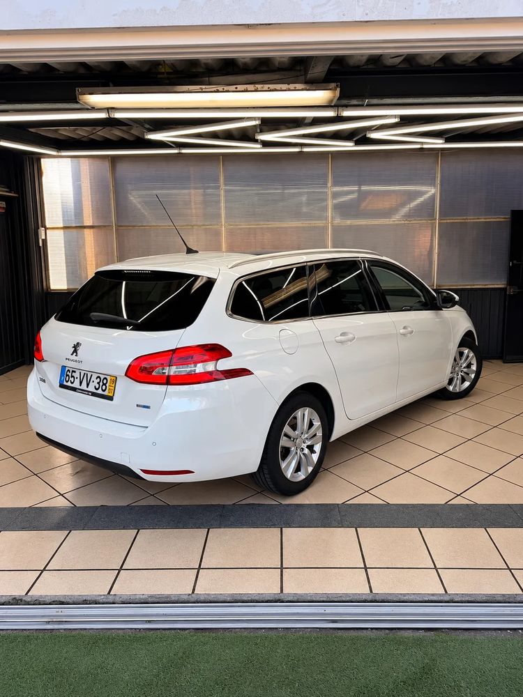 Peugeot 308 SW BlueHDi 120 Stop & Start Nível 2 Business-Line