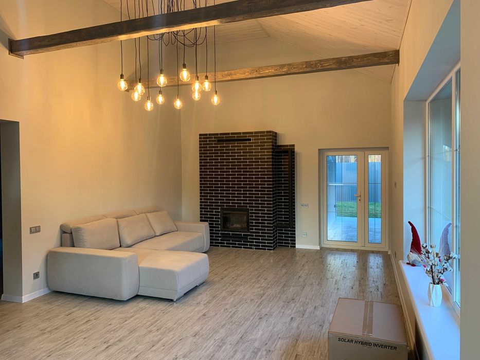 Продається новий стильний будинок! 100% ремонт! Бiля лiсу!