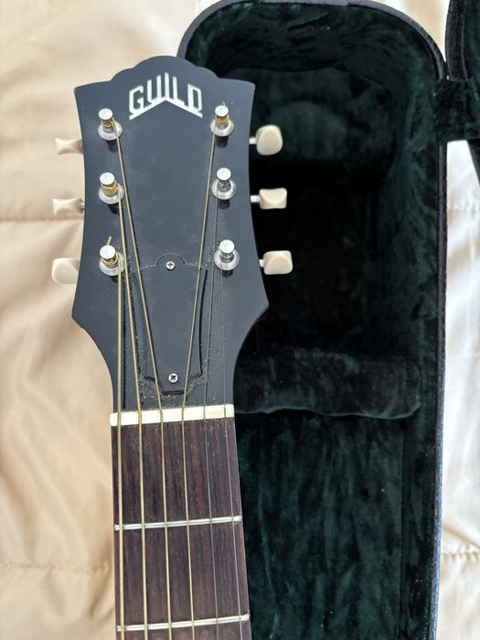 Guild M 25E guitarra acustica