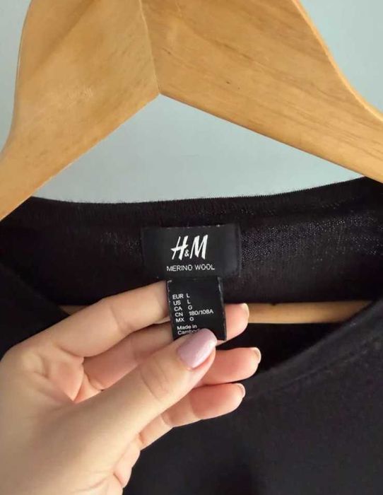 Czarny męski sweter z wełny merino 100% merino wool