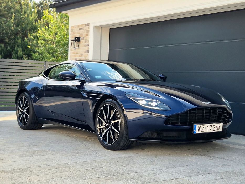 Aston Martin DB11 4,0 V8 Salon Pl. 1 Właściciel, Nowe Auto.