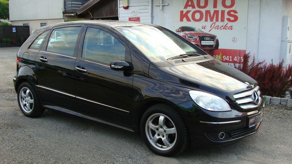Rezerwacja-Rezerwacja