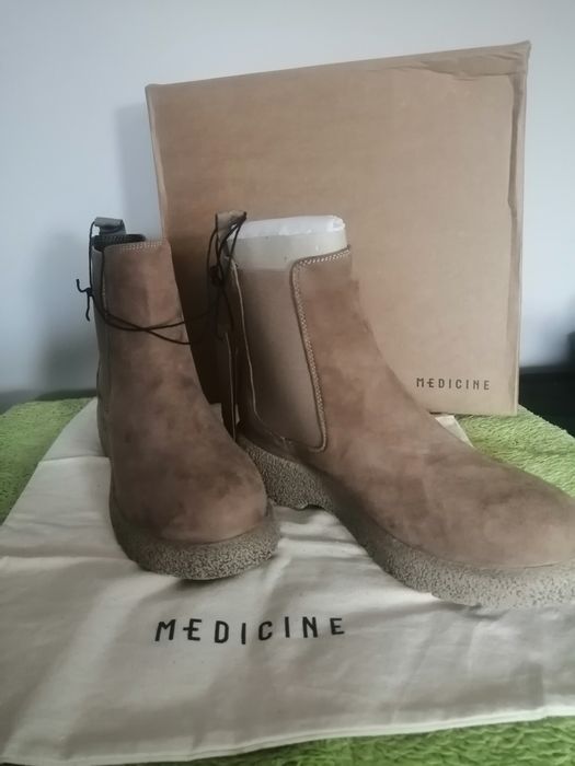 Buty botki sztyblety damskie Medicine