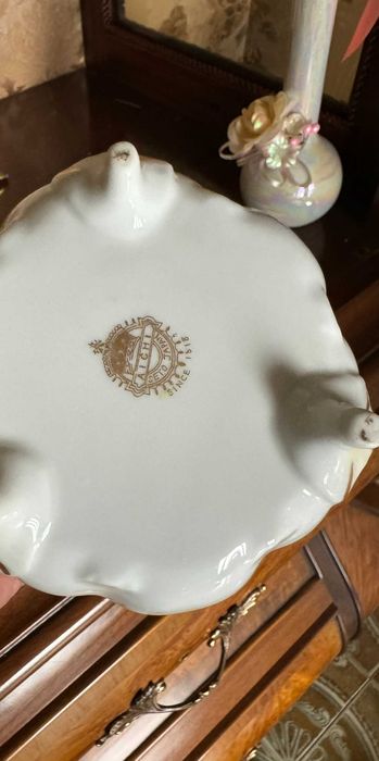 Caixa com  decoração flores, porcelana SETO - AICHI