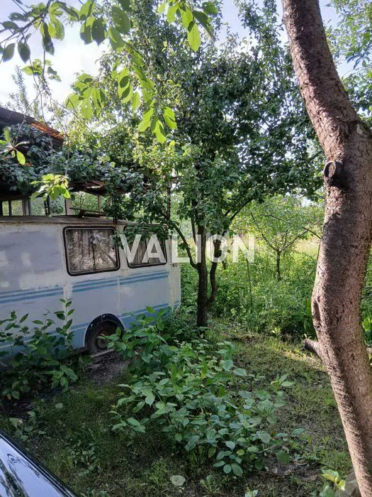 Продам будинок на 10 сот.Троєщина.вул. М.Смотрицького( Пожарського )