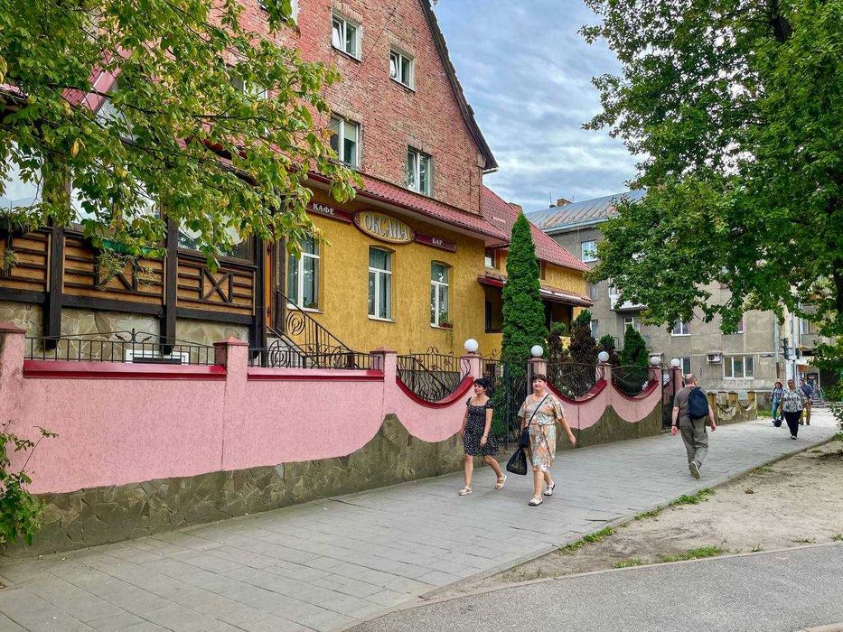 Продаж фасадного приміщення на вул. Городоцька, 207. Без комісії.
