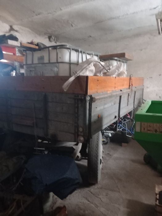 Przyczepa CBV Blumhartd