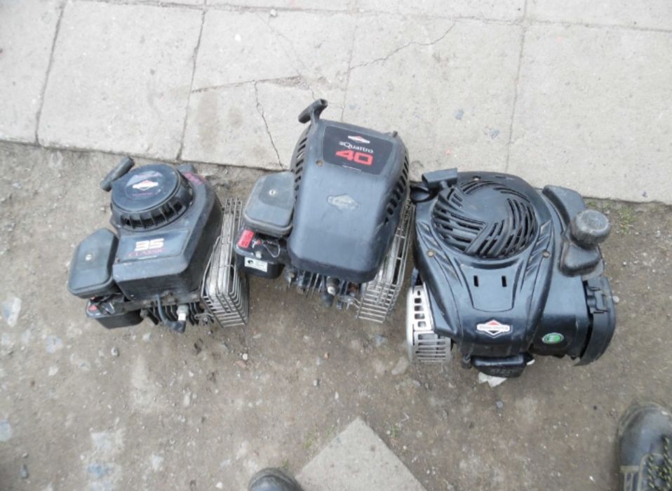 Запчастини двигуна газонокосарки briggs istratton