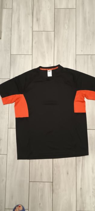 Bluzka sportowa firmy Adidas rozmiar XL