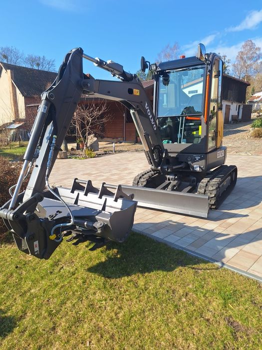 Minikoparka Volvo ecr 25 dfl