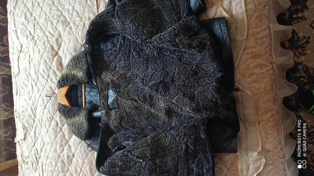 Продам шкіряну куртку