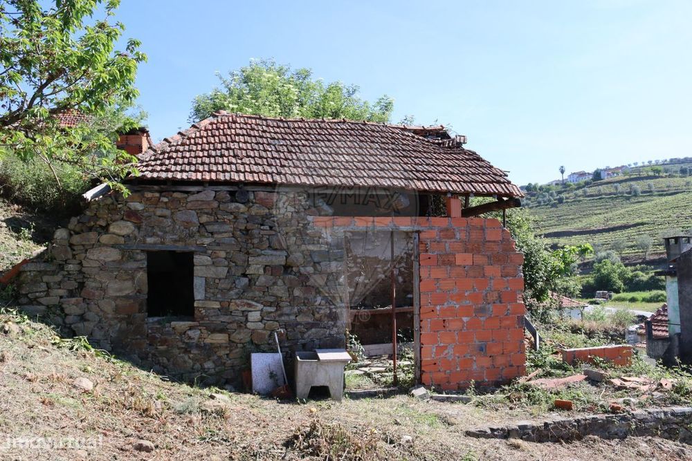 Moradia T0 para venda