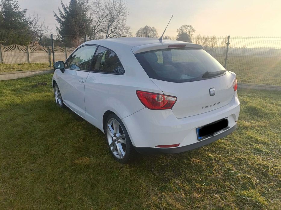 Sprzedam lub zamienię na busa Seat Ibiza 1.9 TDI 2009 r