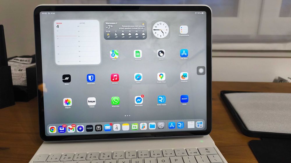 iPAD AIR M2 13" , używ. 5 miesięcy, jak nowy, pudełko+akcesoria