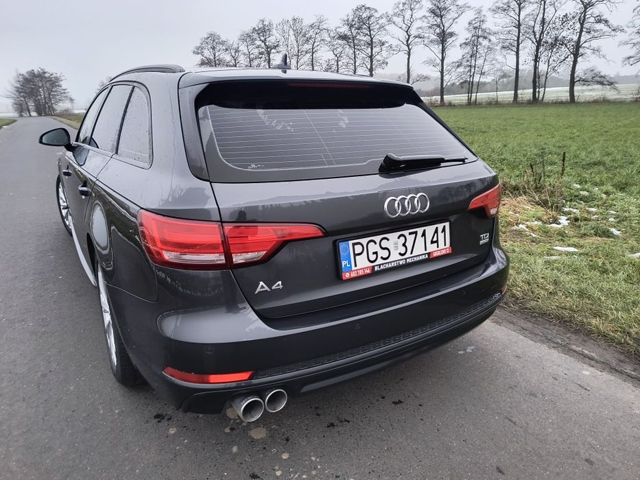Sprzedam Audi A4 Kombi Mały przebieg, garażowany, zestaw opon zimowych