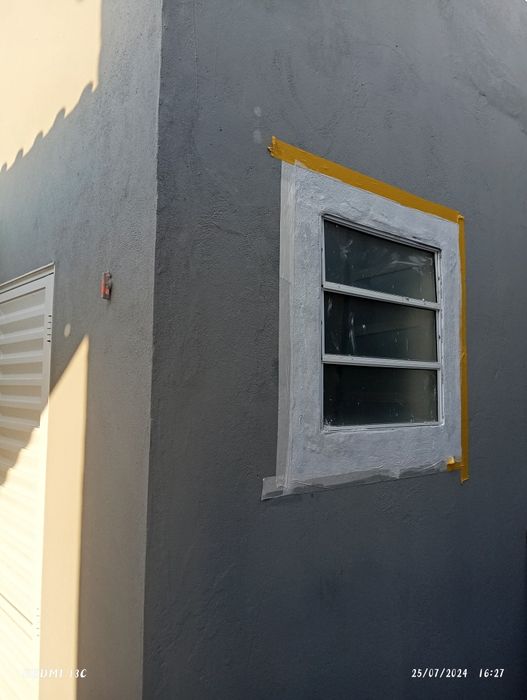 Pinturas em geral somente aos finais de semana