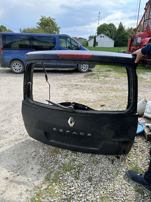 Задня дверка до машини