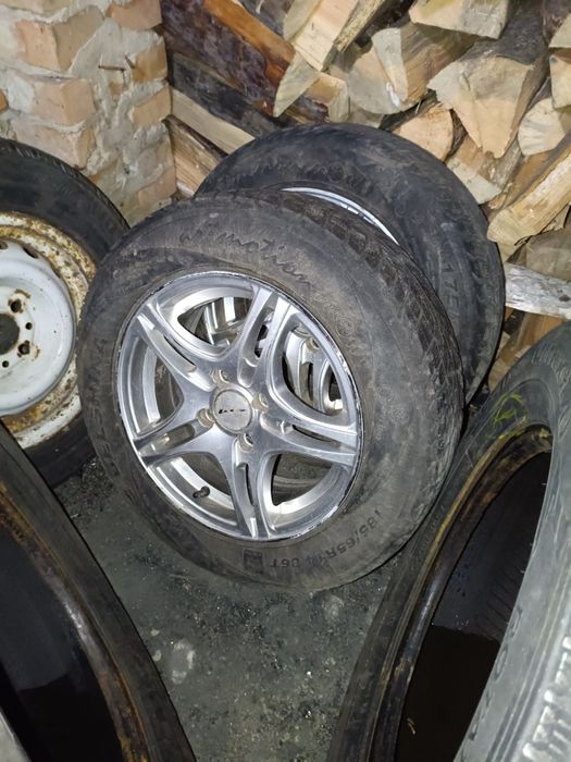 Продам колеса в зборі на 14  Жигулі  стояли на 15 моделі