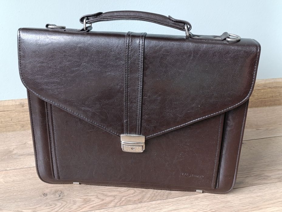 Skórzana brązowa aktówka