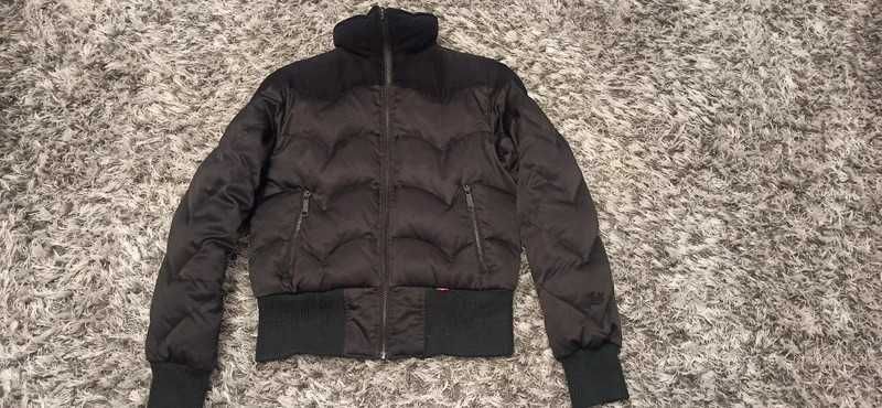 kurtka zimowa Levis rozm. 170