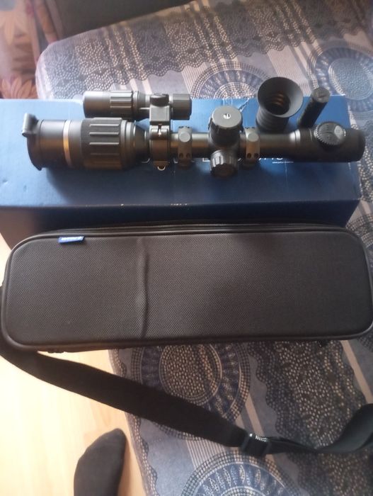 Mira visão noturna pulsar 770 ou digex 455