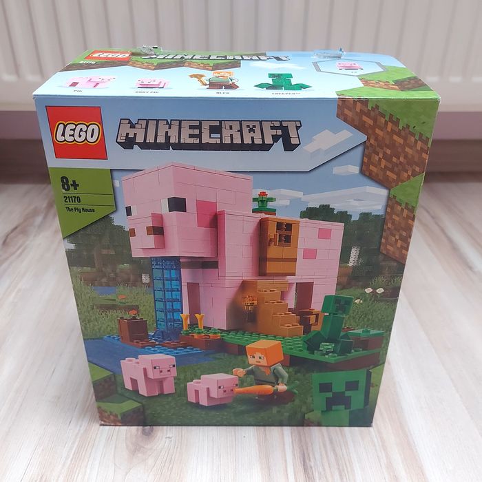 Lego Minecraft 21170 - Dom w kształcie świni