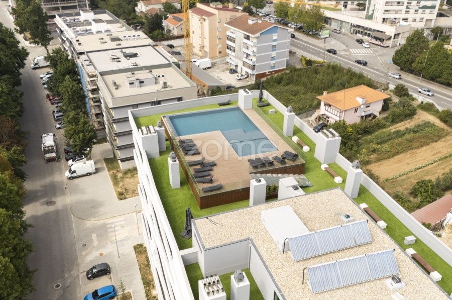 1 Quarto em apartamento de luxo Maia para alugar