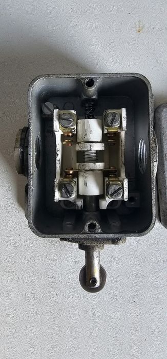 Łącznik krańcowy Fael 6A 500V