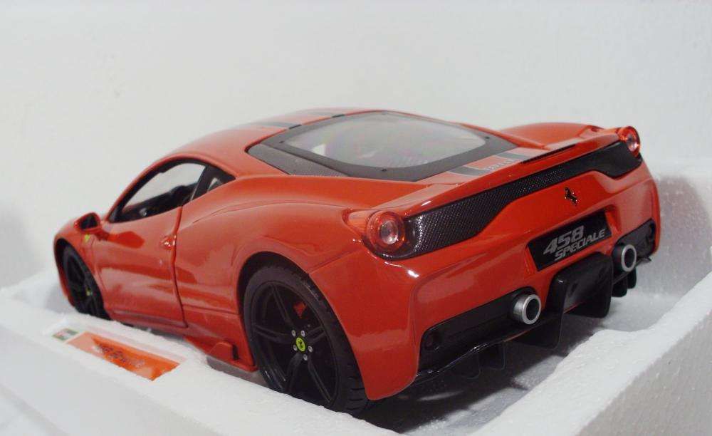 1/18 TOP PREÇO Ferrari 458 Specialle Bburago Signature - NOVO