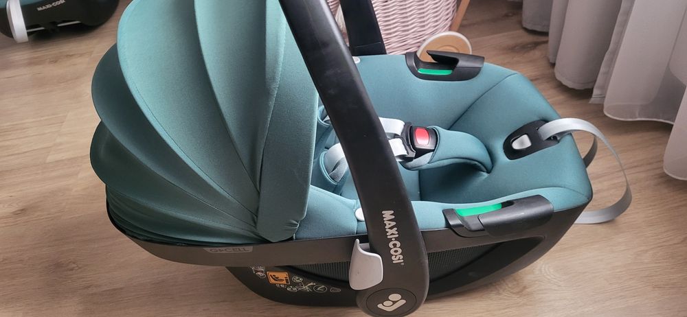 Maxi Cosi pebble 360 fotelik samochodowy obrotowy nosidełko 0-13 KG
