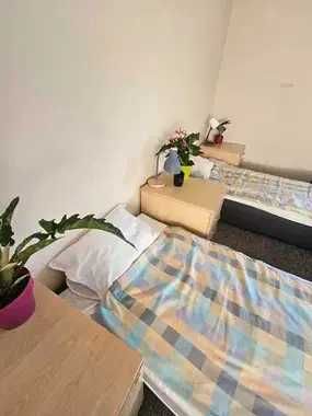 Hostel, Kwatery pracownicze, Noclegi Legionowo
