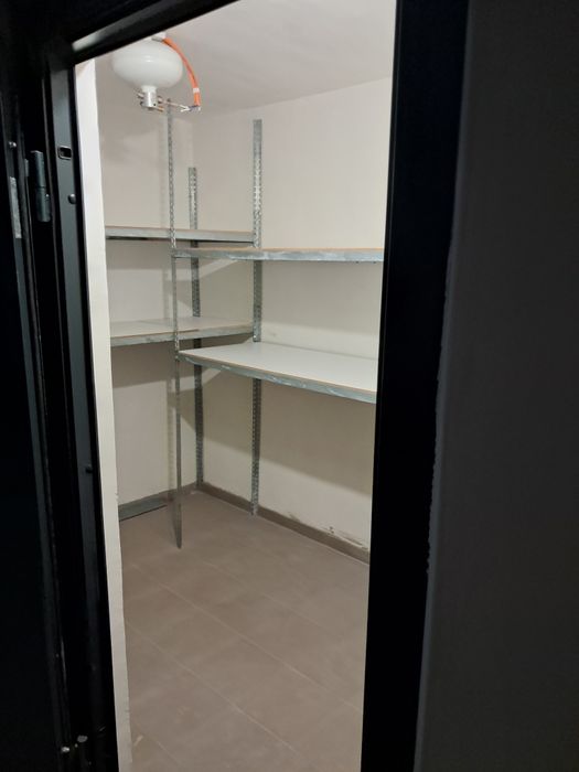 Райдужний, здам в оренду комору/кладовку/склад 6м3