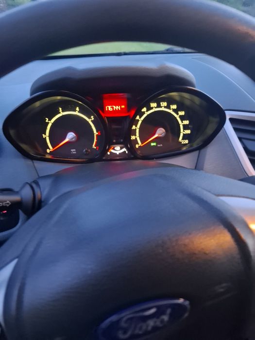 Ford Fiesta 1.25 benzyna 2009