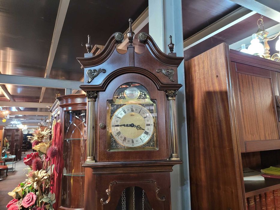 Pendulum Clock – Sold with a One-Year Functionality Warranty64584251115522122